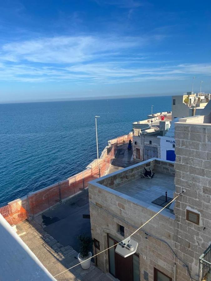 Extravacanza Dipinto Di Blu Polignano a Mare Bagian luar foto