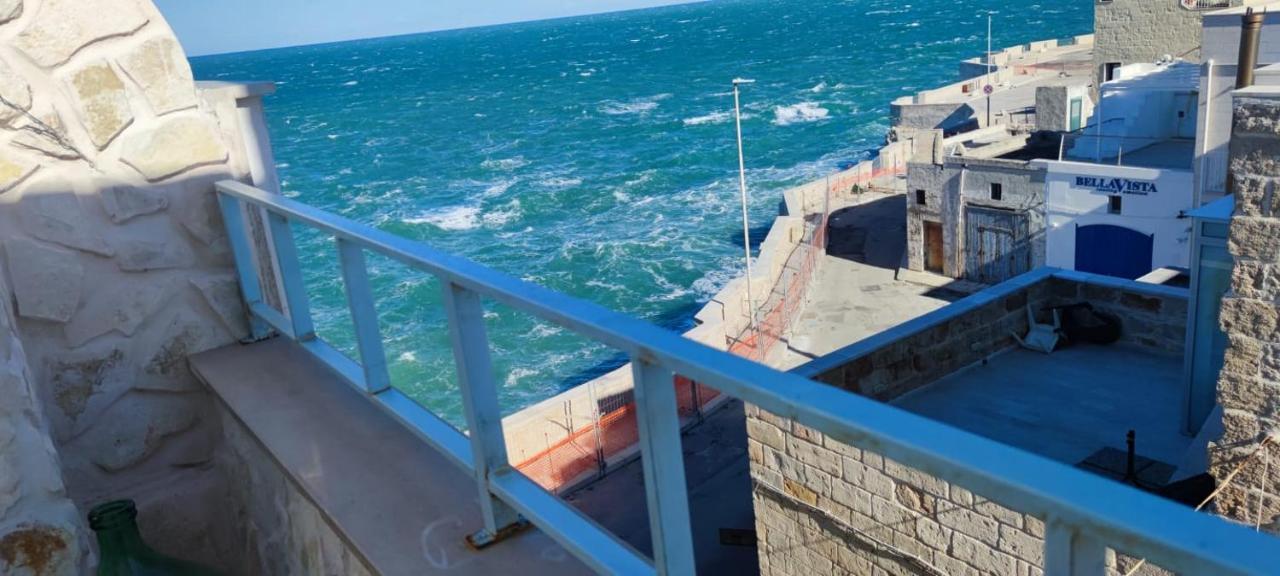 Extravacanza Dipinto Di Blu Polignano a Mare Bagian luar foto