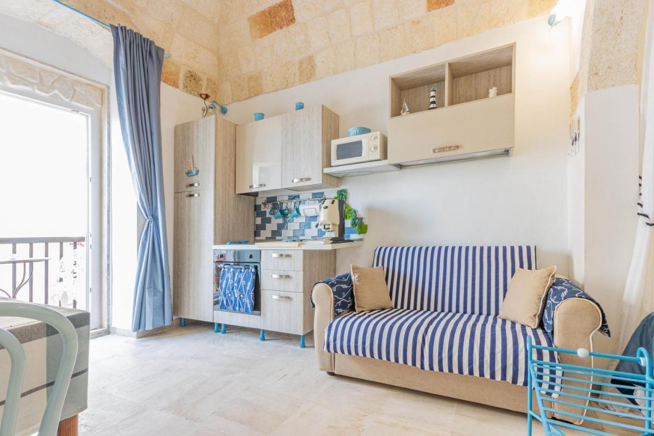 Extravacanza Dipinto Di Blu Polignano a Mare Bagian luar foto